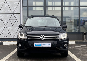 Подержанный автомобиль Volkswagen Tiguan 2011 года (2 фото)