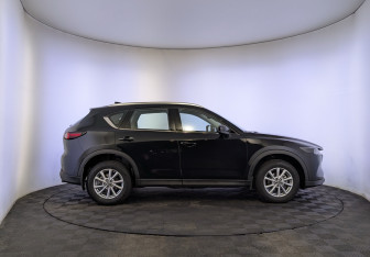 Подержанный автомобиль Mazda CX-5 2024 года (4 фото)