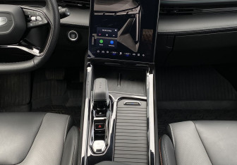 Подержанный автомобиль Geely Cityray 2024 года (14 фото)