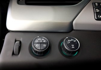 Подержанный автомобиль Chevrolet Tahoe 2018 года (30 фото)