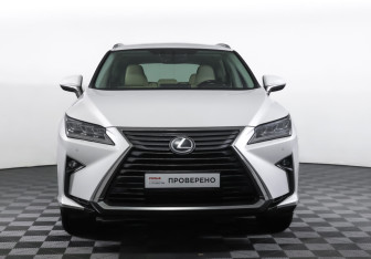 Подержанный автомобиль Lexus RX 2015 года (2 фото)