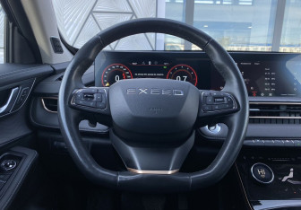 Подержанный автомобиль Exeed LX 2022 года (21 фото)