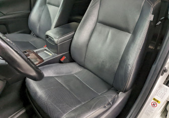 Подержанный автомобиль Toyota Camry Sedan 2015 года (14 фото)