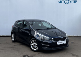 Подержанный автомобиль Kia Ceed Hatchback 2016 года (3 фото)