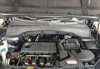 Подержанный автомобиль Kia Sorento 2014 года (18 фото)