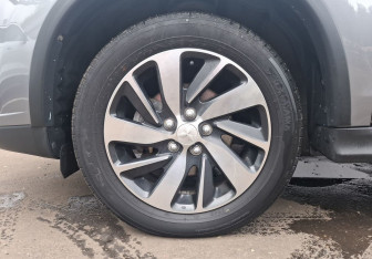 Подержанный автомобиль Mitsubishi ASX 2018 года (9 фото)