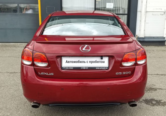 Подержанный автомобиль Lexus GS 2007 года (6 фото)