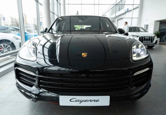 Новый Porsche Cayenne 2025 (2 фото)