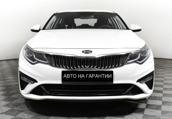 Подержанный автомобиль Kia Optima Sedan 2020 года (2 фото)