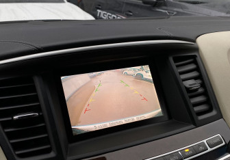 Подержанный автомобиль Infiniti QX60 2018 года (17 фото)