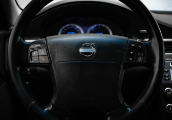 Подержанный автомобиль Volvo XC70 2008 года (10 фото)