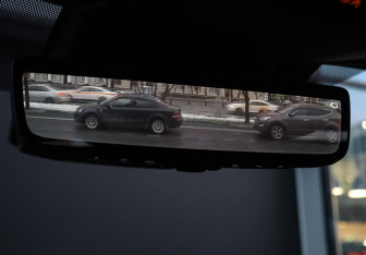 Подержанный автомобиль Lexus RX 2023 года (20 фото)