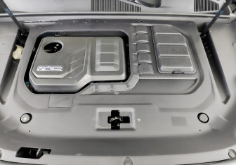 Подержанный автомобиль Exeed VX 2023 года (9 фото)