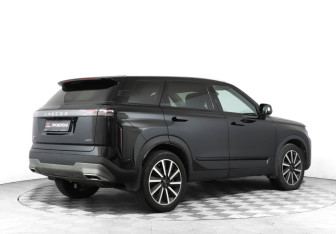 Подержанный автомобиль Jaecoo J7 2023 года (5 фото)