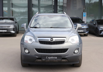 Подержанный автомобиль Opel Antara 2013 года (2 фото)