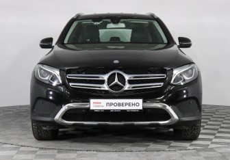 Подержанный автомобиль Mercedes-Benz GLC Coupe 2017 года (2 фото)