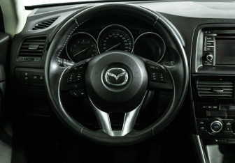 Подержанный автомобиль Mazda CX-5 2014 года (10 фото)