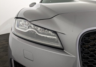 Подержанный автомобиль Jaguar F-Pace 2020 года (11 фото)