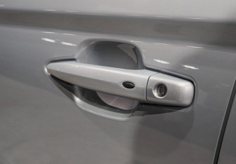 Подержанный автомобиль Москвич 3 2024 года (12 фото)