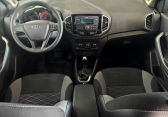 Подержанный автомобиль LADA (ВАЗ) XRAY 2019 года (11 фото)