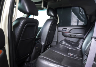 Подержанный автомобиль Chevrolet Tahoe 2012 года (13 фото)