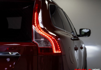 Подержанный автомобиль Volvo XC60 2017 года (22 фото)