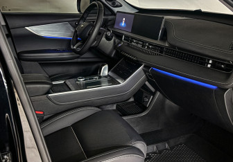 Подержанный автомобиль Chery Tiggo 7 Pro Max 2023 года (11 фото)