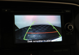 Подержанный автомобиль Mitsubishi Outlander 2014 года (17 фото)