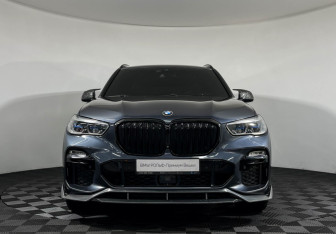 Подержанный автомобиль BMW X5 2020 года (3 фото)