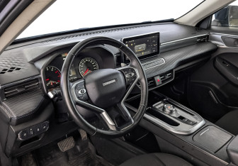 Подержанный автомобиль Haval Jolion 2023 года (15 фото)