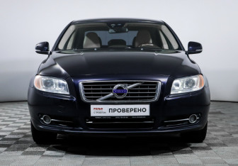 Подержанный автомобиль Volvo S80 2012 года (2 фото)