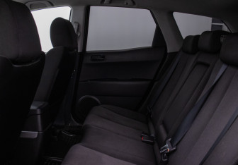 Подержанный автомобиль Mazda CX-7 2008 года (10 фото)