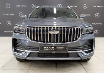 Подержанный автомобиль Geely Monjaro 2025 года (2 фото)