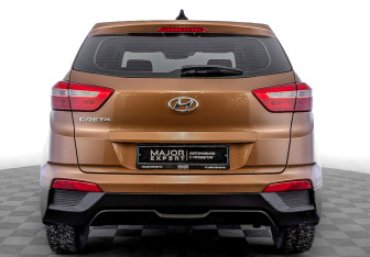Подержанный автомобиль Hyundai Creta 2019 года (6 фото)