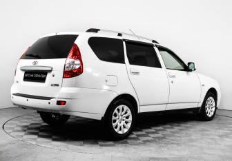 Подержанный автомобиль LADA (ВАЗ) Priora Wagon 2012 года (5 фото)