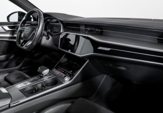 Подержанный автомобиль Audi A6 Sedan 2018 года (9 фото)