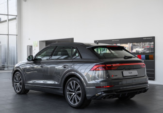 Новый Audi SQ8 2025 (7 фото)