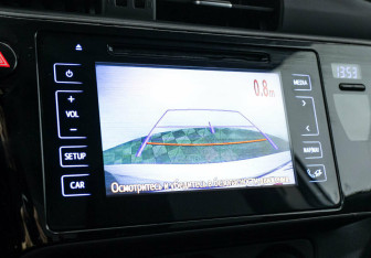 Подержанный автомобиль Toyota Corolla Sedan 2019 года (9 фото)