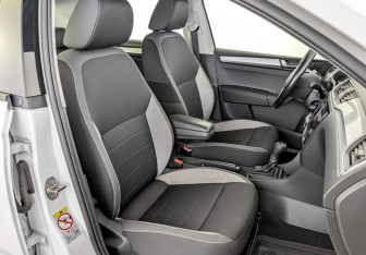 Подержанный автомобиль Skoda Rapid Liftback 2019 года (23 фото)
