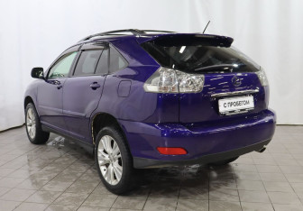 Подержанный автомобиль Lexus RX 2003 года (6 фото)