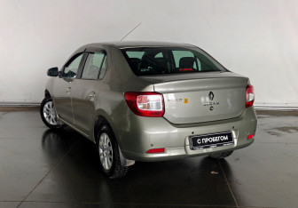 Подержанный автомобиль Renault Logan Sedan 2014 года (7 фото)