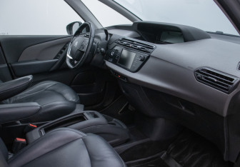 Подержанный автомобиль Citroen C4 Picasso 2014 года (9 фото)