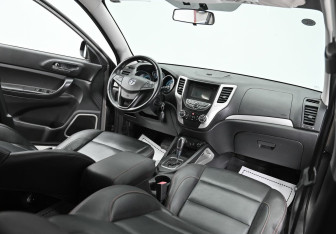 Подержанный автомобиль Changan CS35 2014 года (5 фото)
