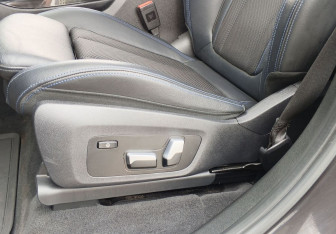 Подержанный автомобиль BMW X3 2021 года (15 фото)