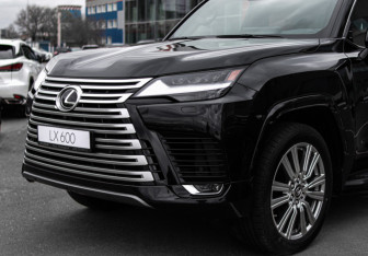 Новый Lexus LX 2025 (3 фото)
