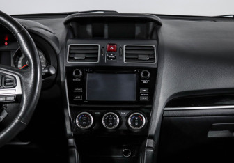Подержанный автомобиль Subaru Forester Suv 2016 года (13 фото)