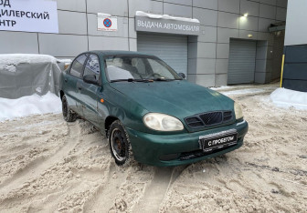 Подержанный автомобиль Chevrolet Lanos 2006 года (3 фото)