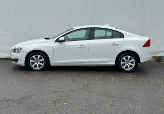 Подержанный автомобиль Volvo S60 2013 года (8 фото)