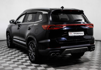Подержанный автомобиль Chery Tiggo 8 Pro Max 2023 года (7 фото)
