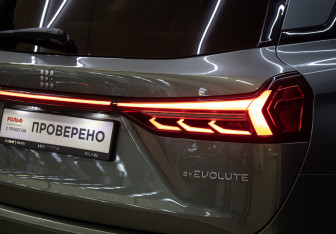 Подержанный автомобиль Evolute i-SPACE 2024 года (26 фото)